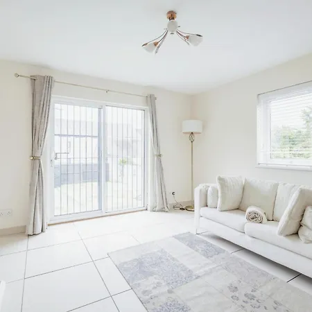 Cosy Modern 2 Bed Garden View Appartment, Parking, Tv Wifi Aberdeen Exterior photo